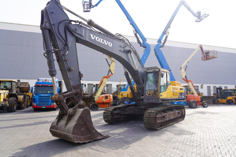 2017 VOLVO EC480DL Tracked Excavator