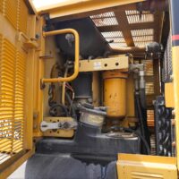 2005 CAT 140H Motor Grader - Image 26