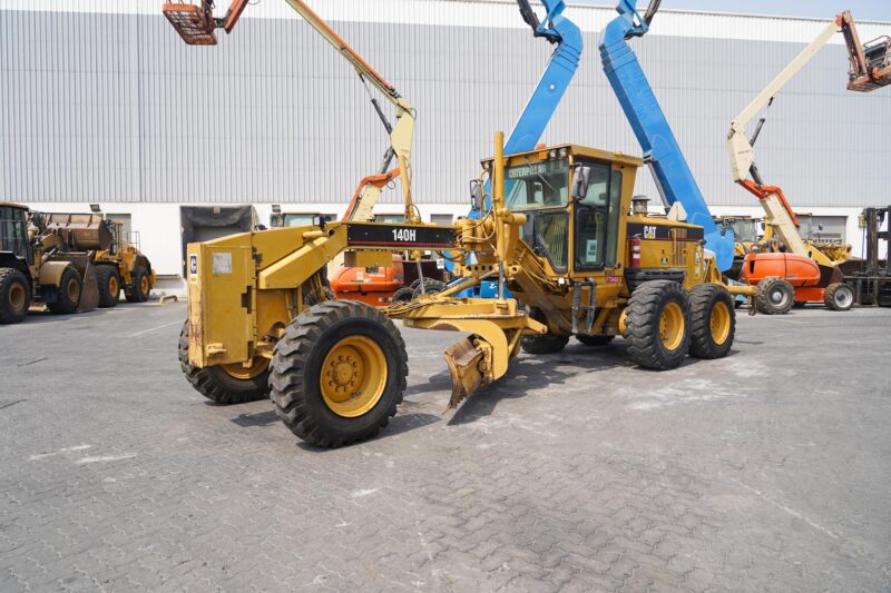 2005 CAT 140H Motor Grader