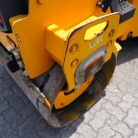 2013 HAMM HD12VV Tandem Roller - Image 9