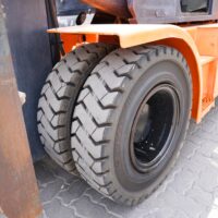 2015 DOOSAN D70S-7 13600 lb Forklift - Image 9