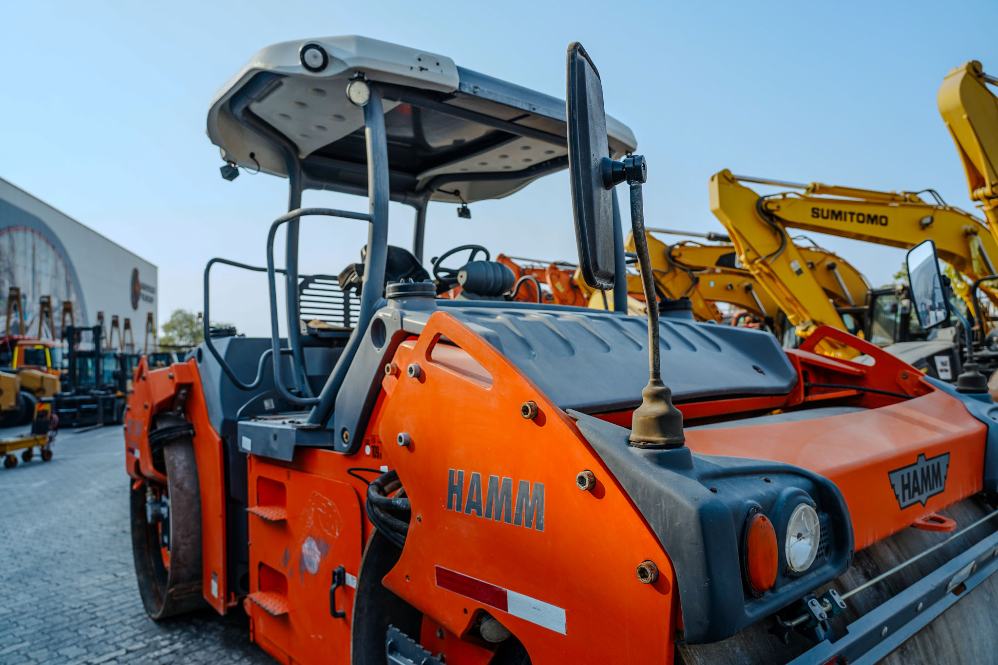 2016 HAMM HD140VV Double Drum Roller - Image 4