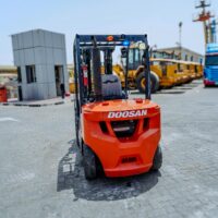 2018 DOOSAN D30S7 5450 lb Forklift - Image 13