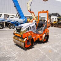 2013 HAMM HD12VV Tandem Roller - Image 2