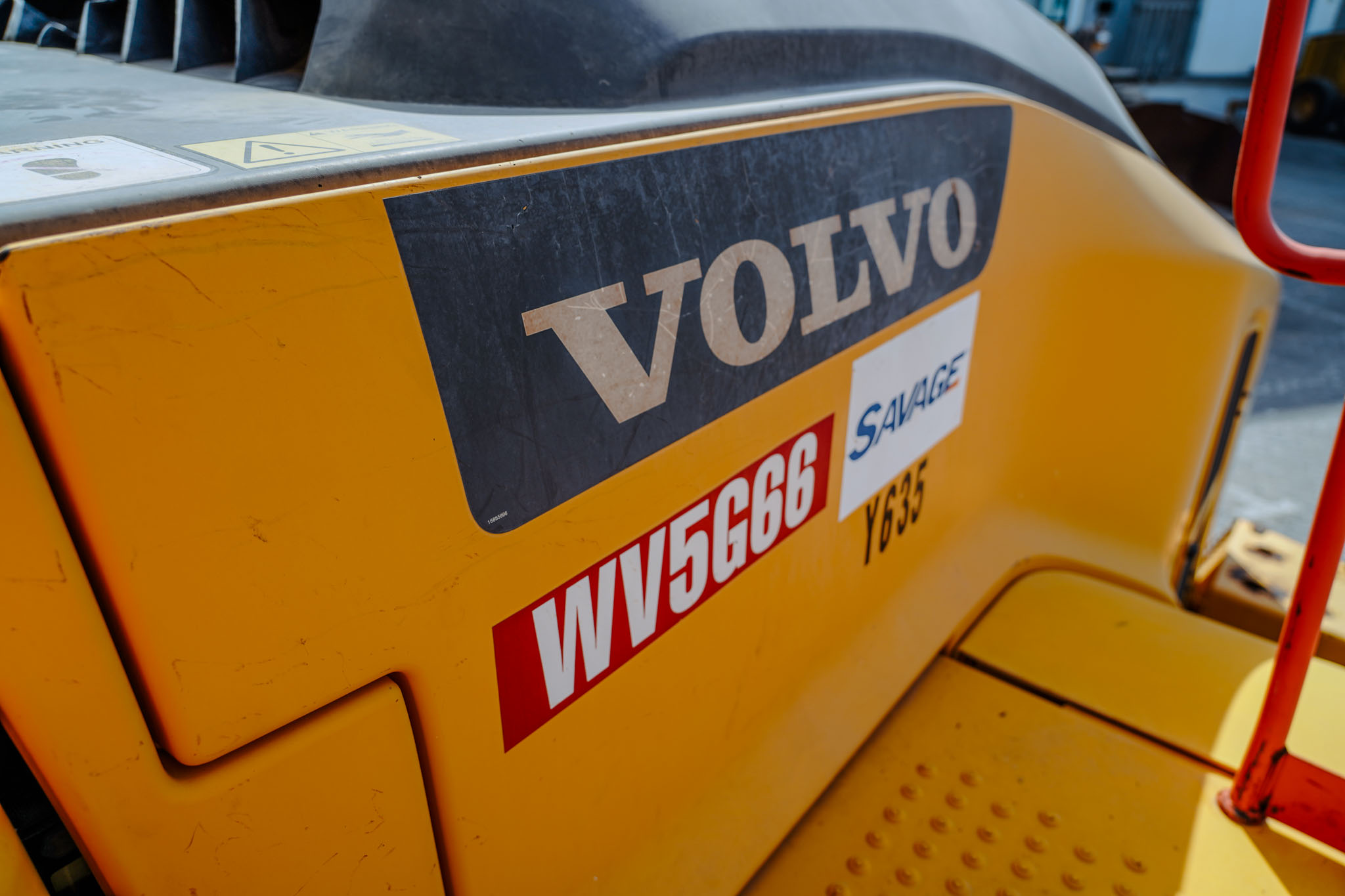 2017 VOLVO L220H Wheel Loader - Image 9