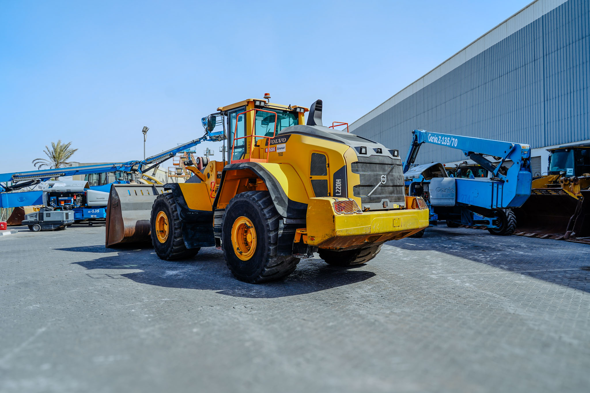 2017 VOLVO L220H Wheel Loader - Image 27