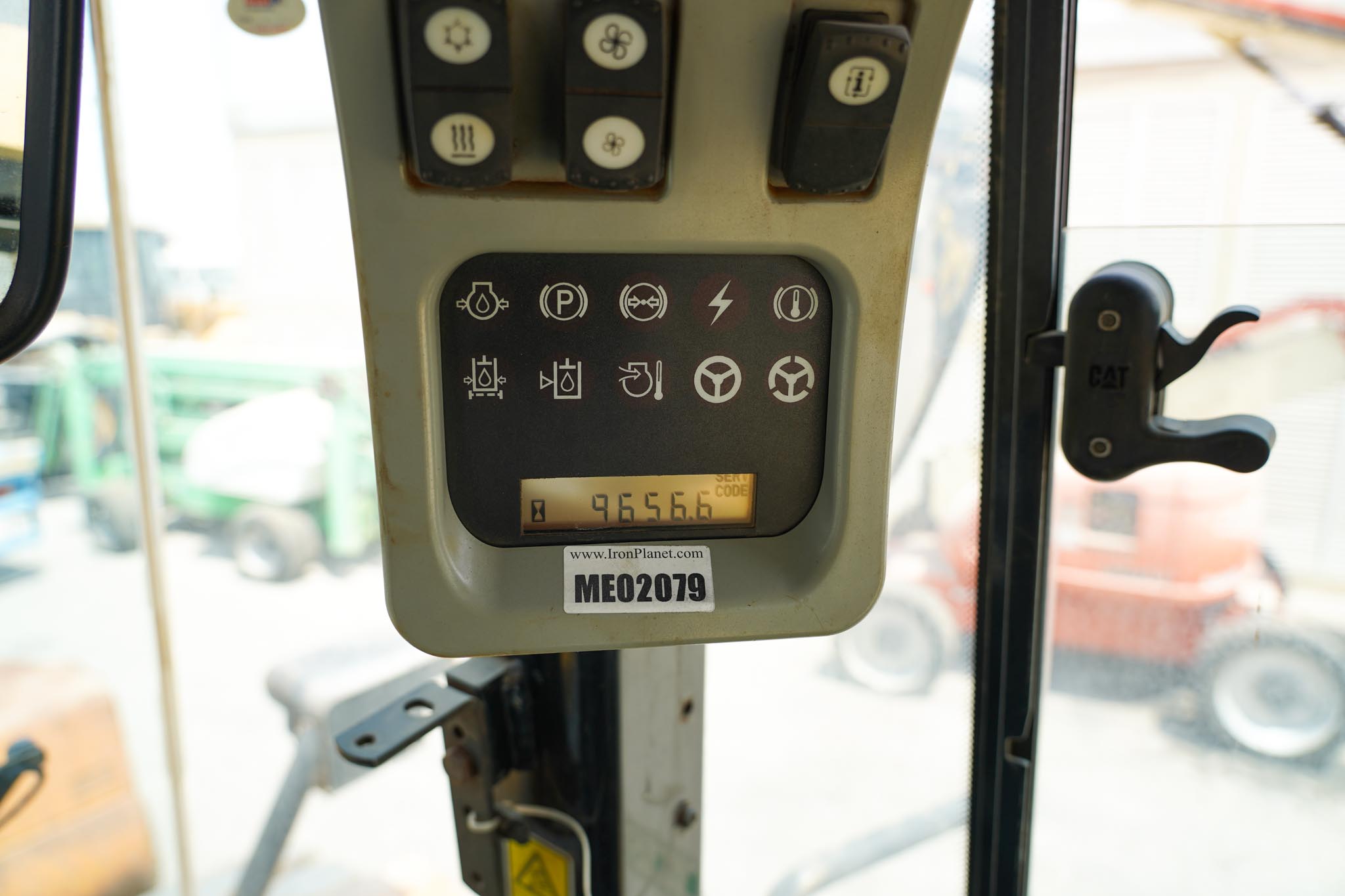 2013 Caterpillar 966H Wheel Loader - Image 28