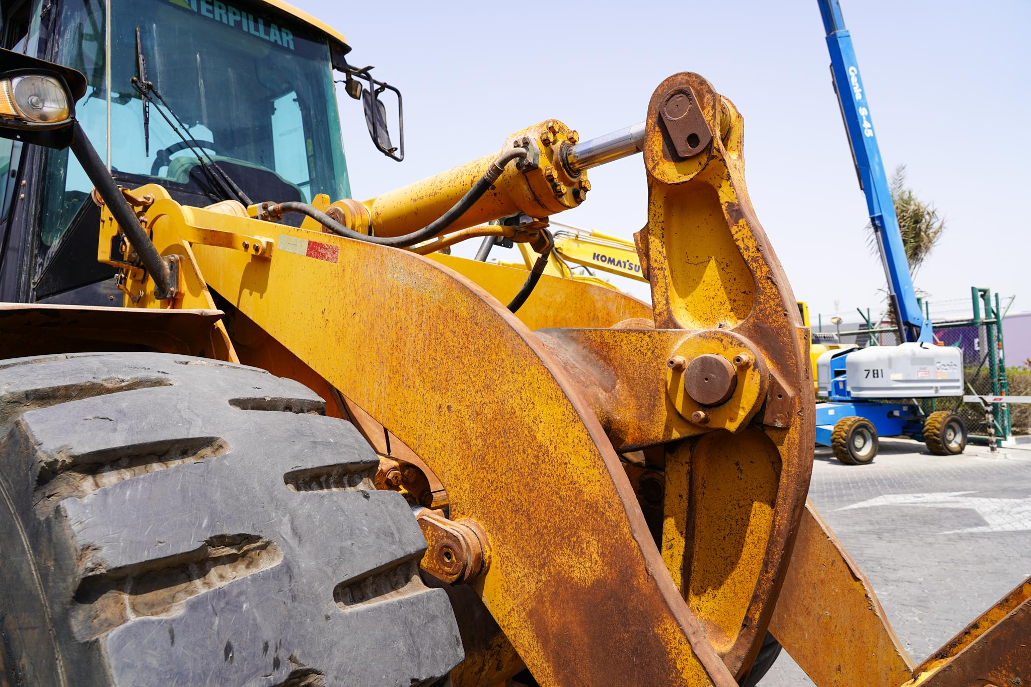 2013 Caterpillar 966H Wheel Loader - Image 10