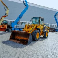 2005 KOMATSU WA250-5L Wheel Loader - Image 2
