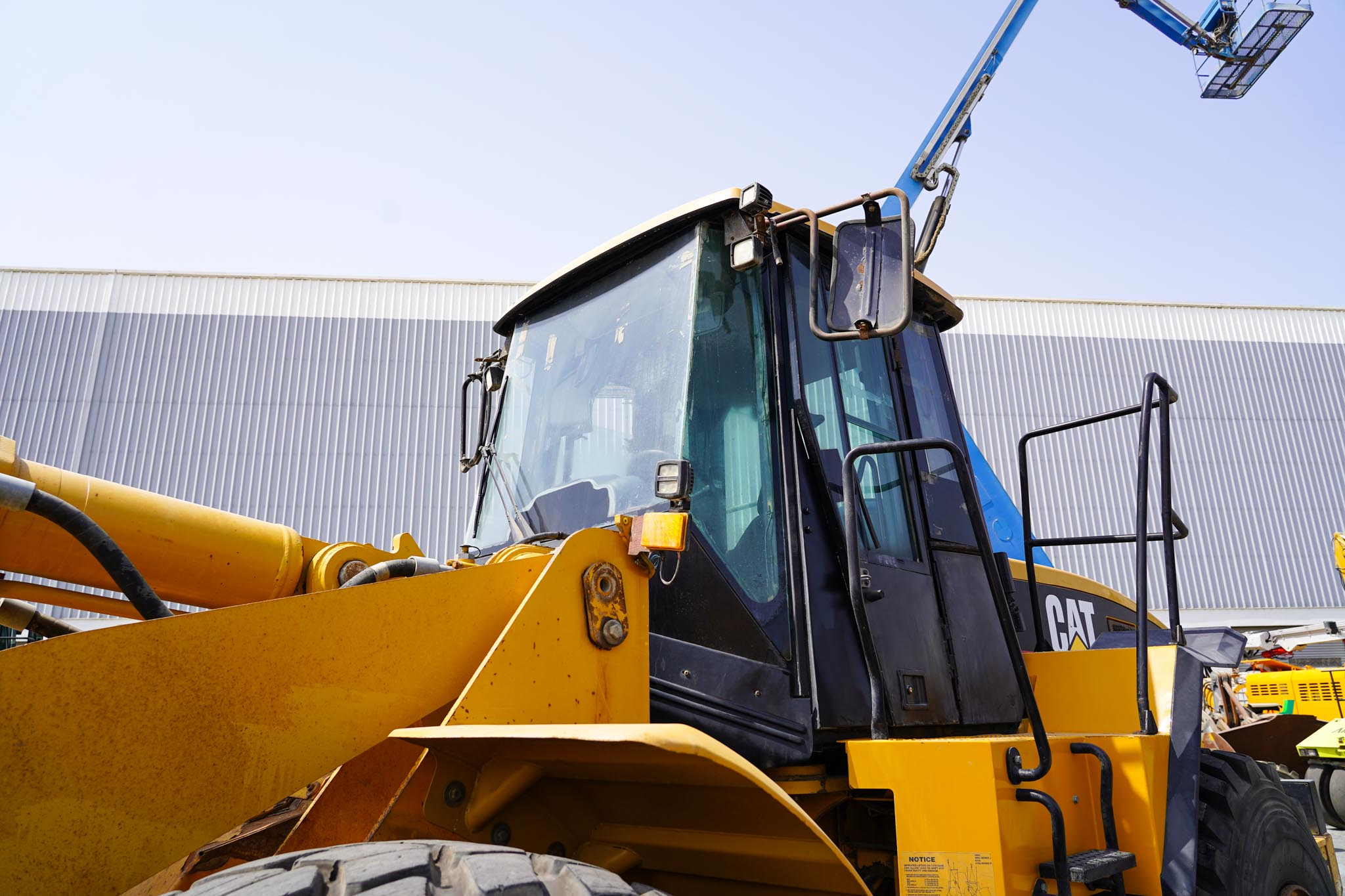 2005 CAT 966G Series II Wheel Loader - Image 22
