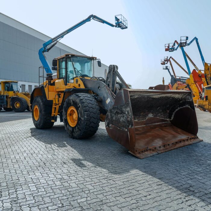 2014 VOLVO L220H Wheel Loader