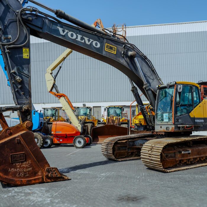 2019 VOLVO EC480EL Hydraulic Excavator