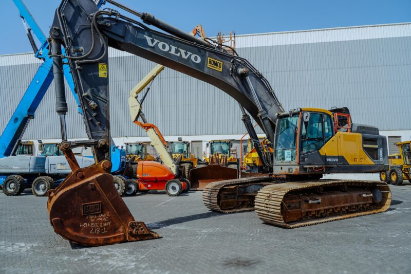 2019 VOLVO EC480EL Hydraulic Excavator