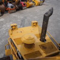 1998 CAT 572R Pipe Layer - Image 24