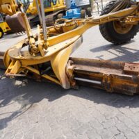 2005 CAT 140H Motor Grader - Image 11