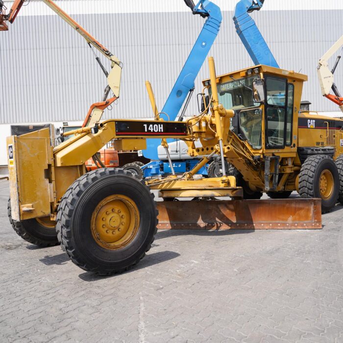 2005 CAT 140H Motor Grader