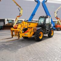 2020 JCB 540-140 Telescopic Forklift - Image 2