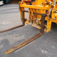 2020 JCB 540-140 Telescopic Forklift - Image 9