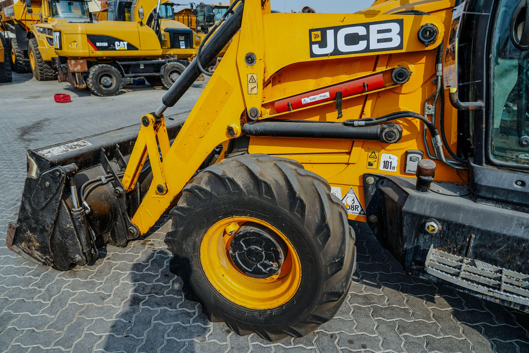 2016 JCB 3CX COMPACT 4x4x4 Loader Backhoe - Image 19