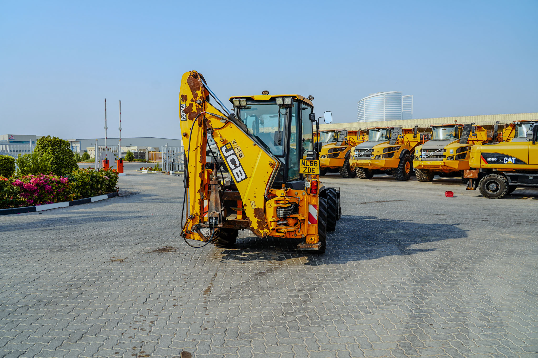 2016 JCB 3CX COMPACT 4x4x4 Loader Backhoe - Image 8