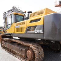 2017 VOLVO EC480DH Tracked Excavator - Image 11