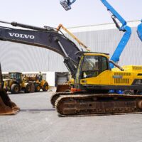 2017 VOLVO EC480DH Tracked Excavator - Image 4