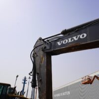 2017 VOLVO EC480DH Tracked Excavator - Image 21