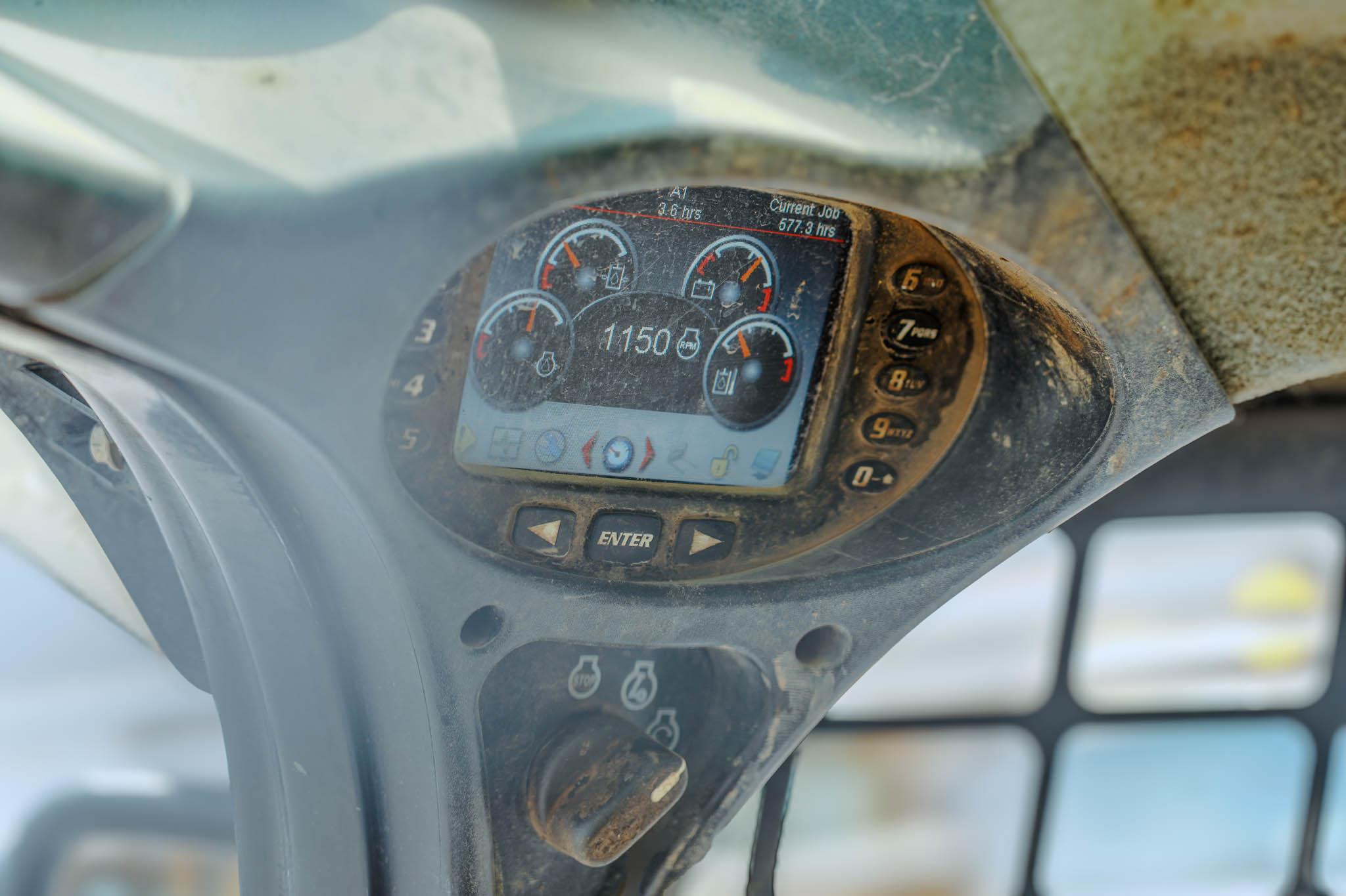 2019 BOBCAT S550 Skid Steer Loader - Image 10
