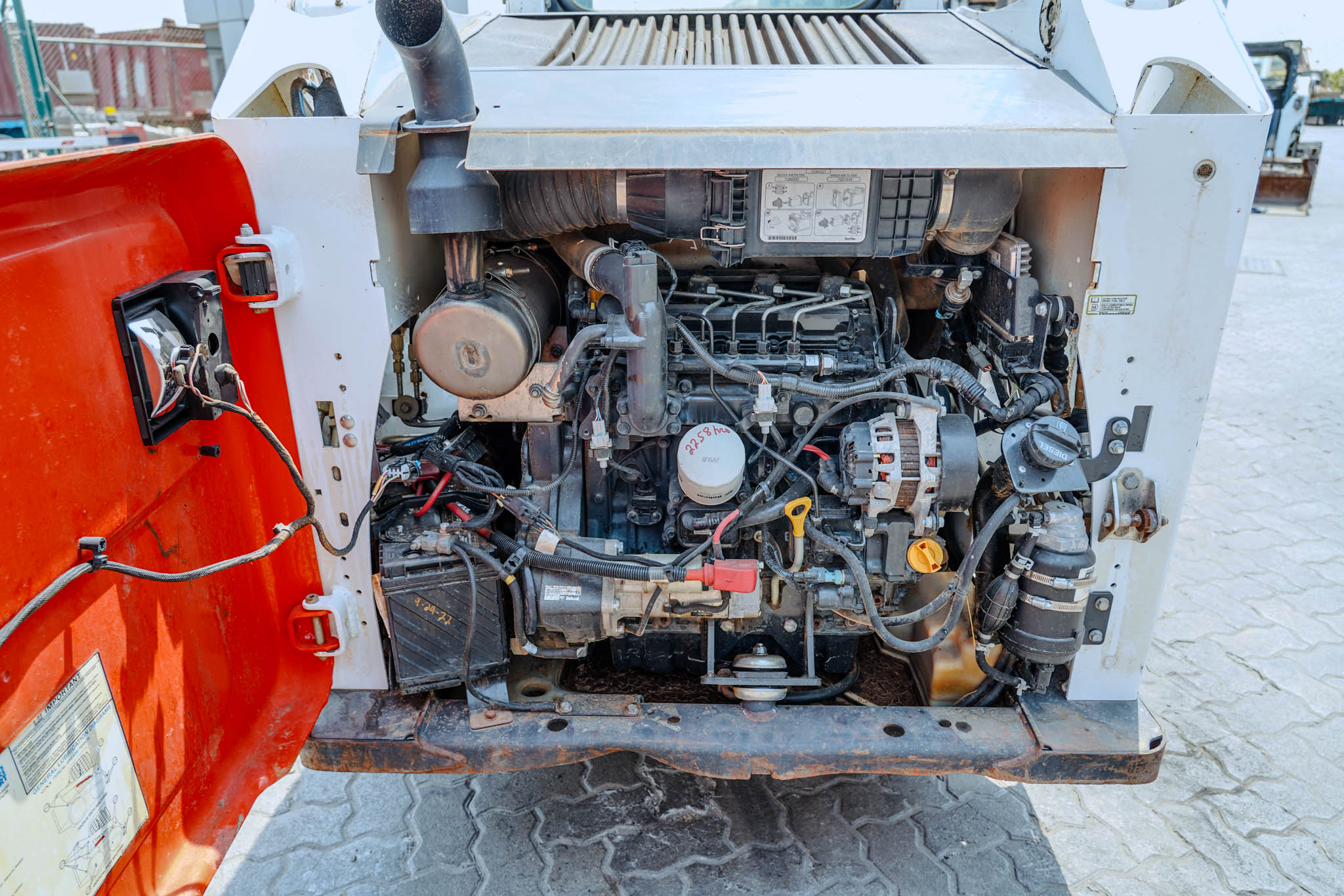 2019 BOBCAT S550 Skid Steer Loader - Image 14