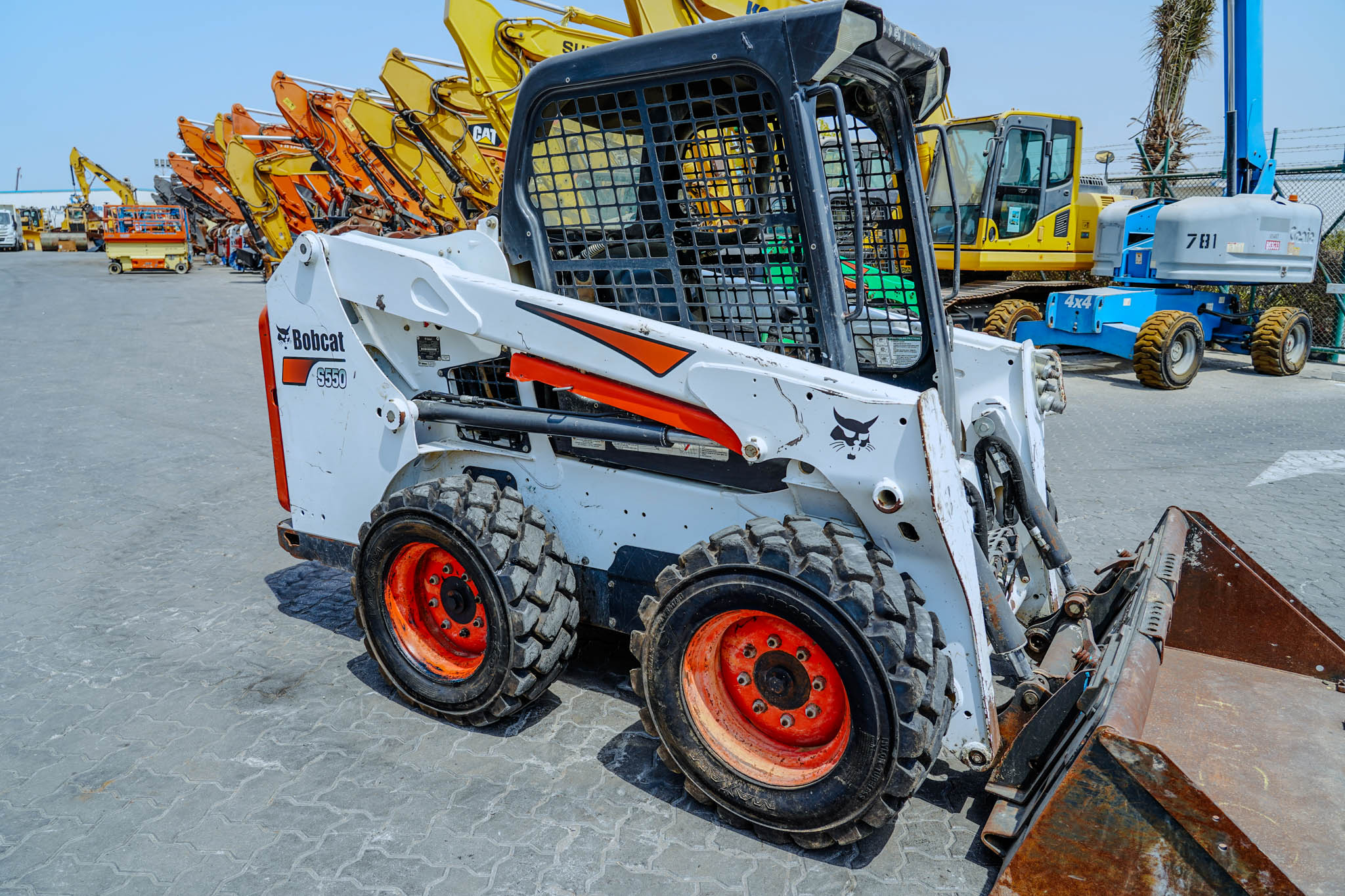 2019 BOBCAT S550 Skid Steer Loader - Image 18