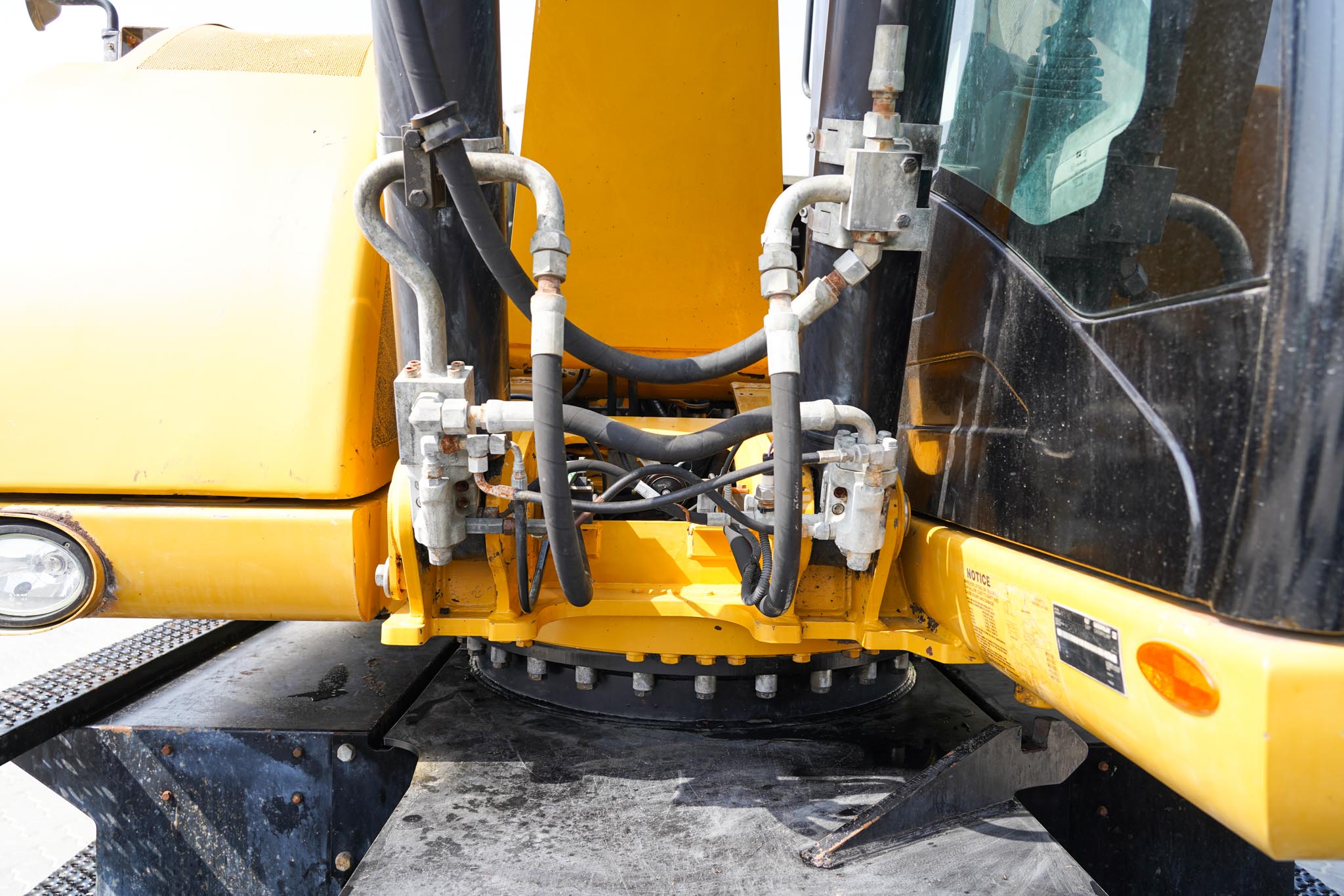 2013 CAT M316D Mobile Excavator - Image 30