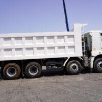2021 XCMG XGA3310D6NE 8x4 Twin-Steer Tipper Truck - Image 3
