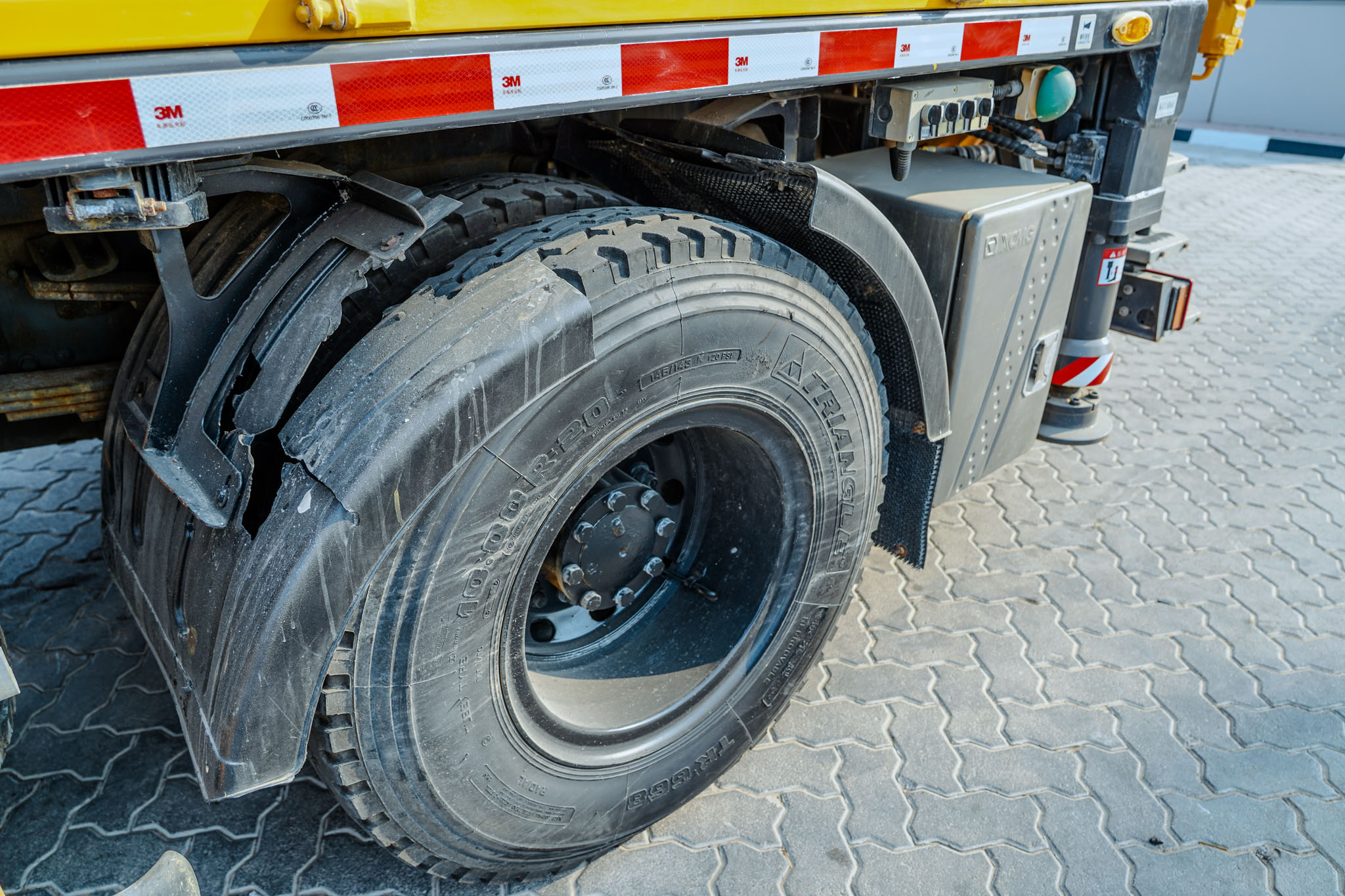 2021 XCMG Schwing XZS5180TPJ 18 m on 2020 howo T5G 180 4x2 Concrete Pump Truck - Image 32