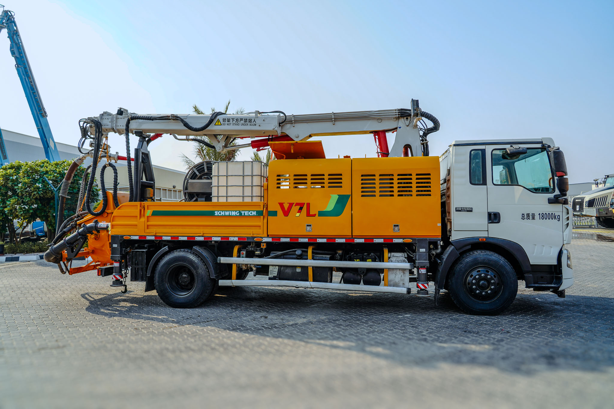 2021 XCMG Schwing XZS5180TPJ 18 m on 2020 howo T5G 180 4x2 Concrete Pump Truck - Image 15