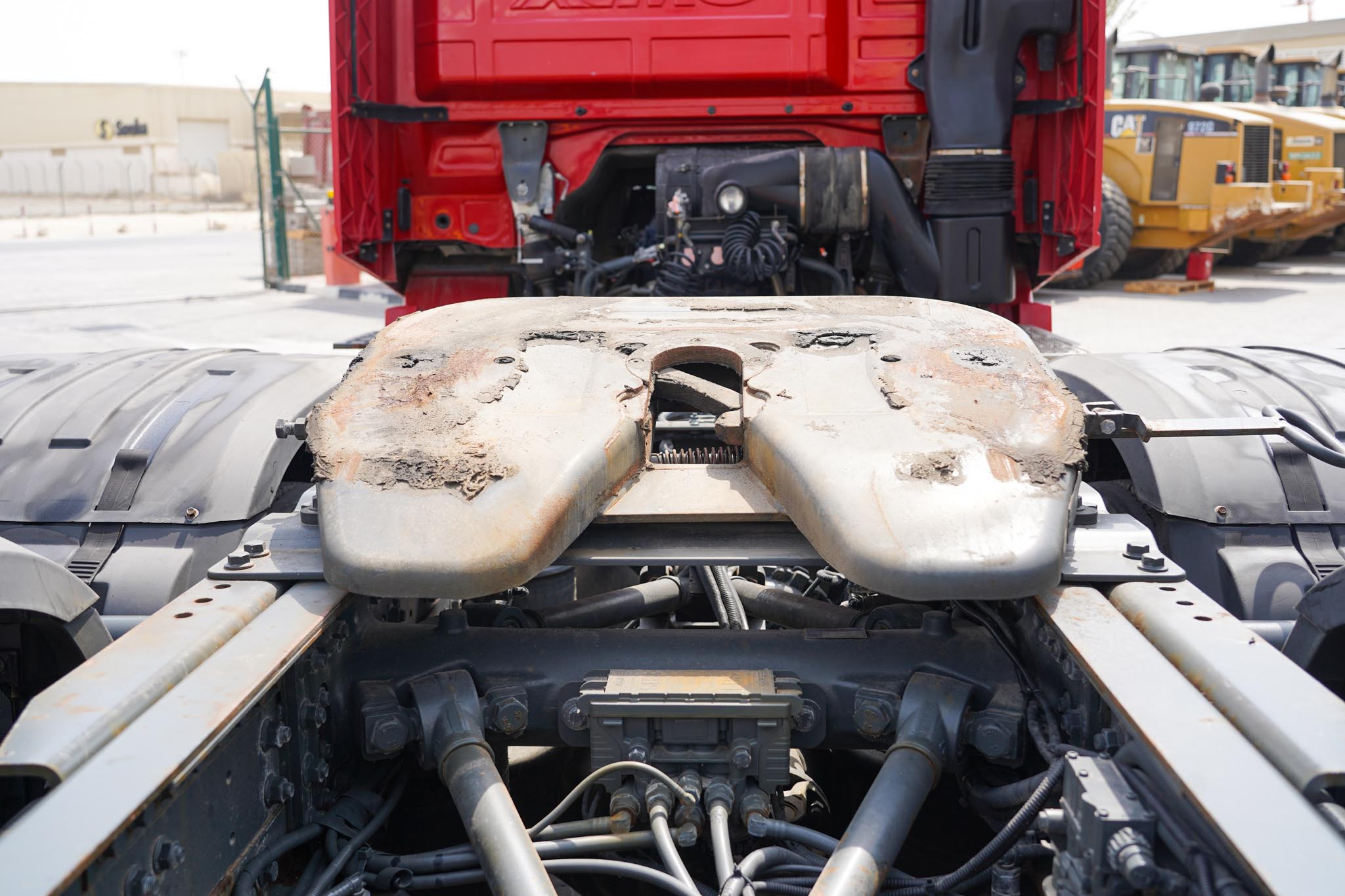 2020 XCMG XGA4250D6WC 6x4 Sleeper Truck Tractor (Unused) - Image 44