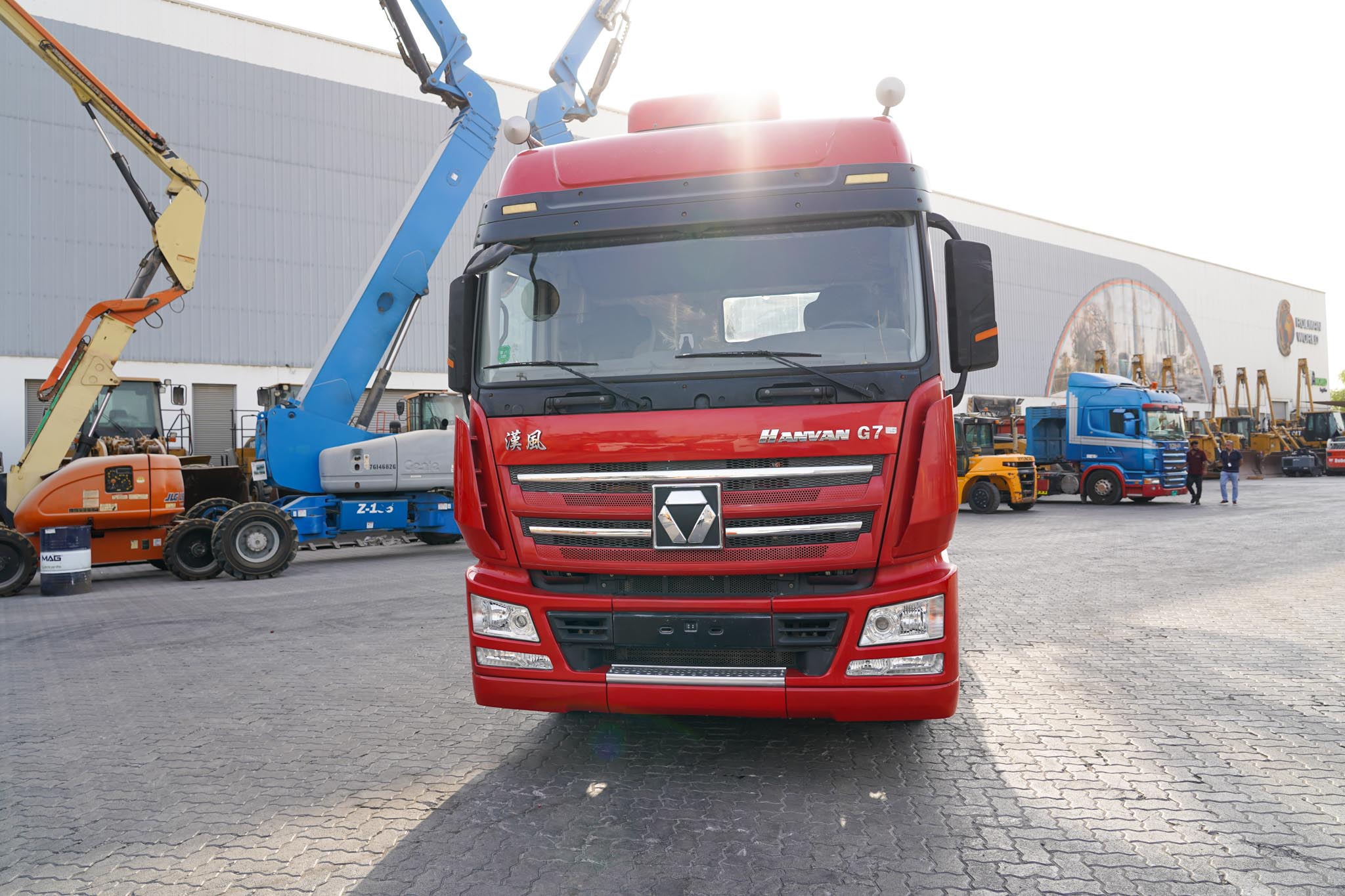 2020 XCMG XGA4250D6WC 6x4 Sleeper Truck Tractor (Unused) - Image 3