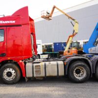 2020 XCMG XGA4250D6WC 6x4 Sleeper Truck Tractor (Unused) - Image 9