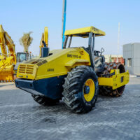2013 BOMAG BW211 PD-40 Padfoot Drum Compactor - Image 13