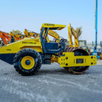 2013 BOMAG BW211 PD-40 Padfoot Drum Compactor - Image 15
