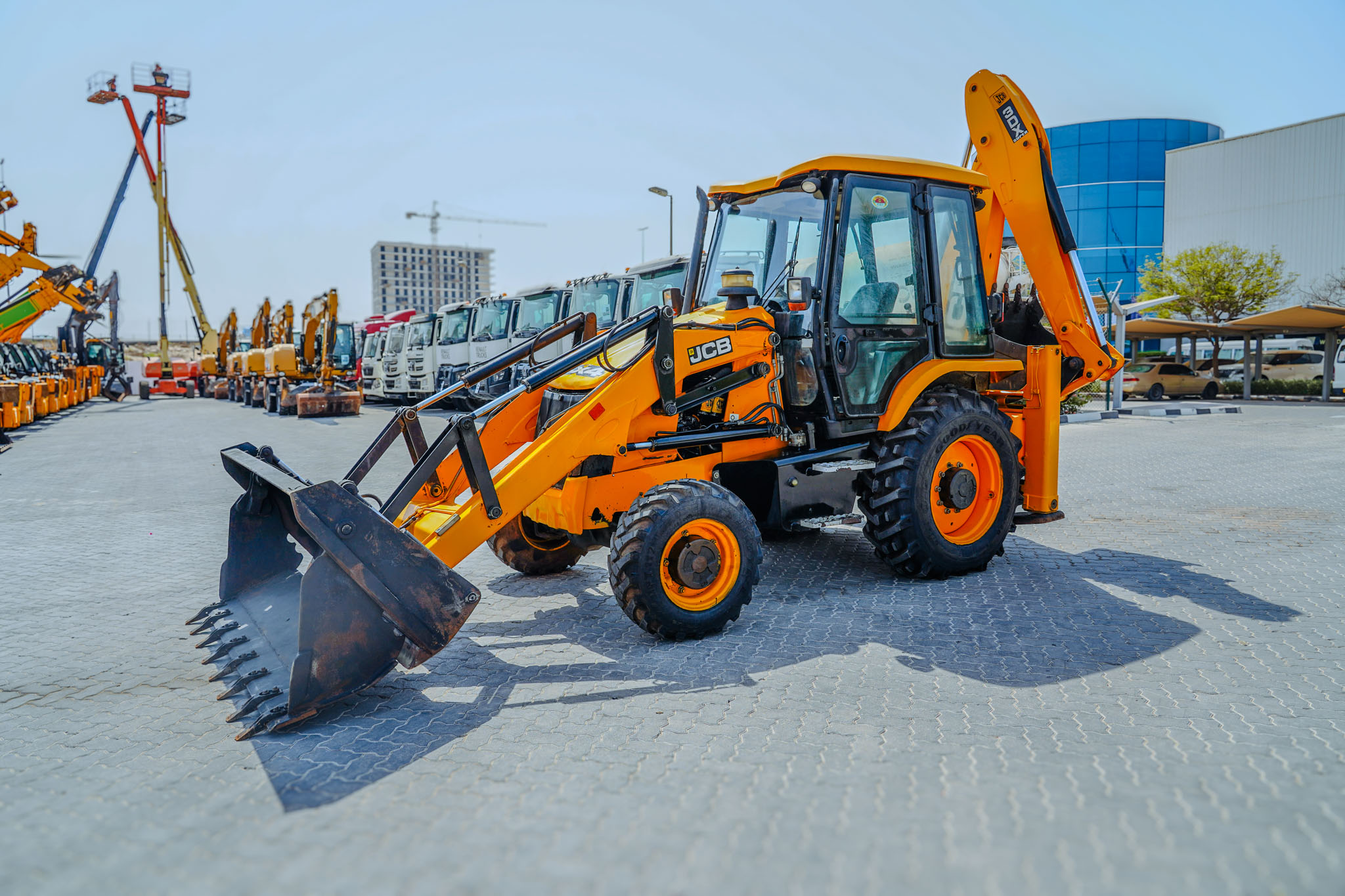 2016 JCB 3DX 4x4 Loader Backhoe - Image 2