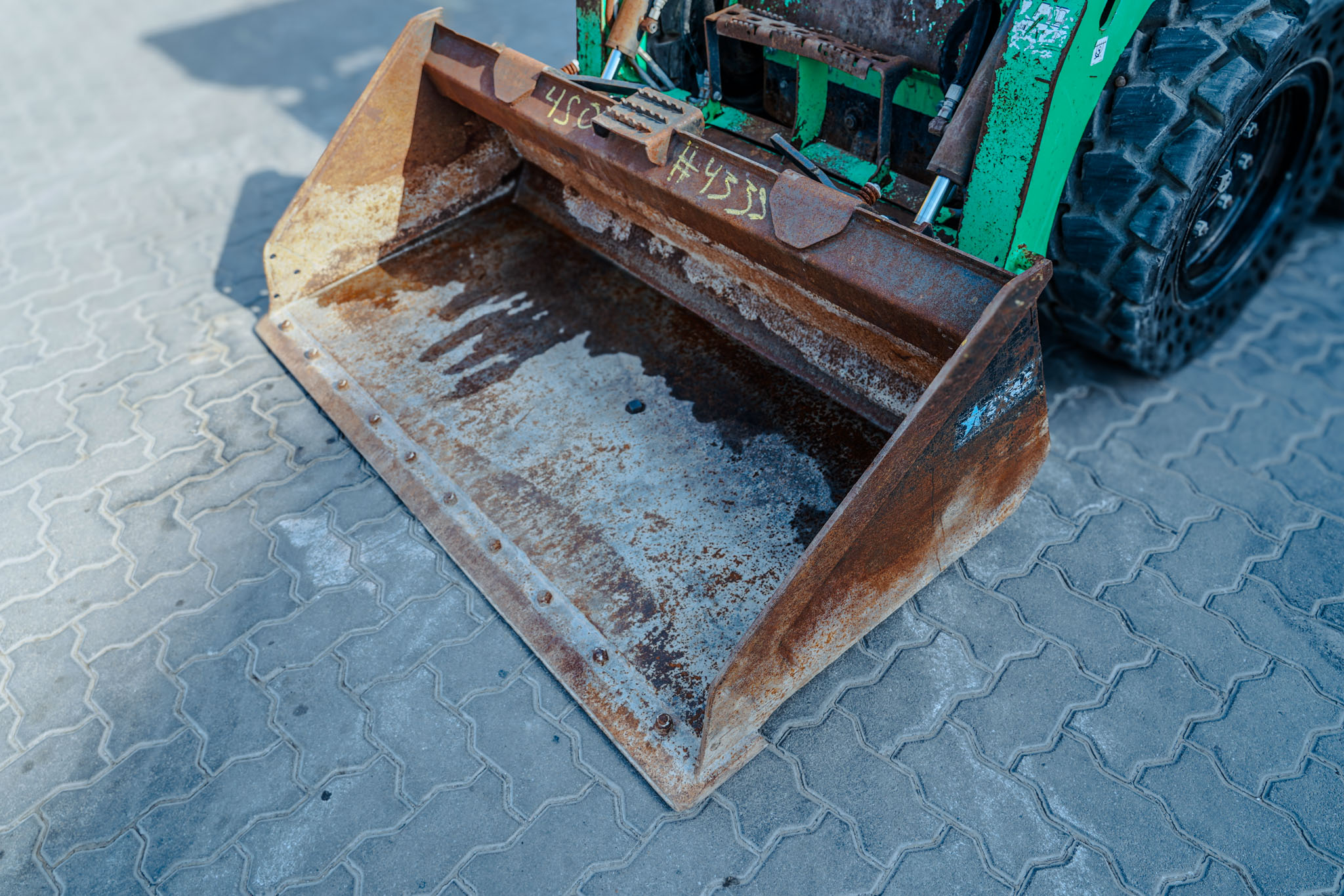 2019 BOBCAT S450 Skid Steer Loader - Image 4