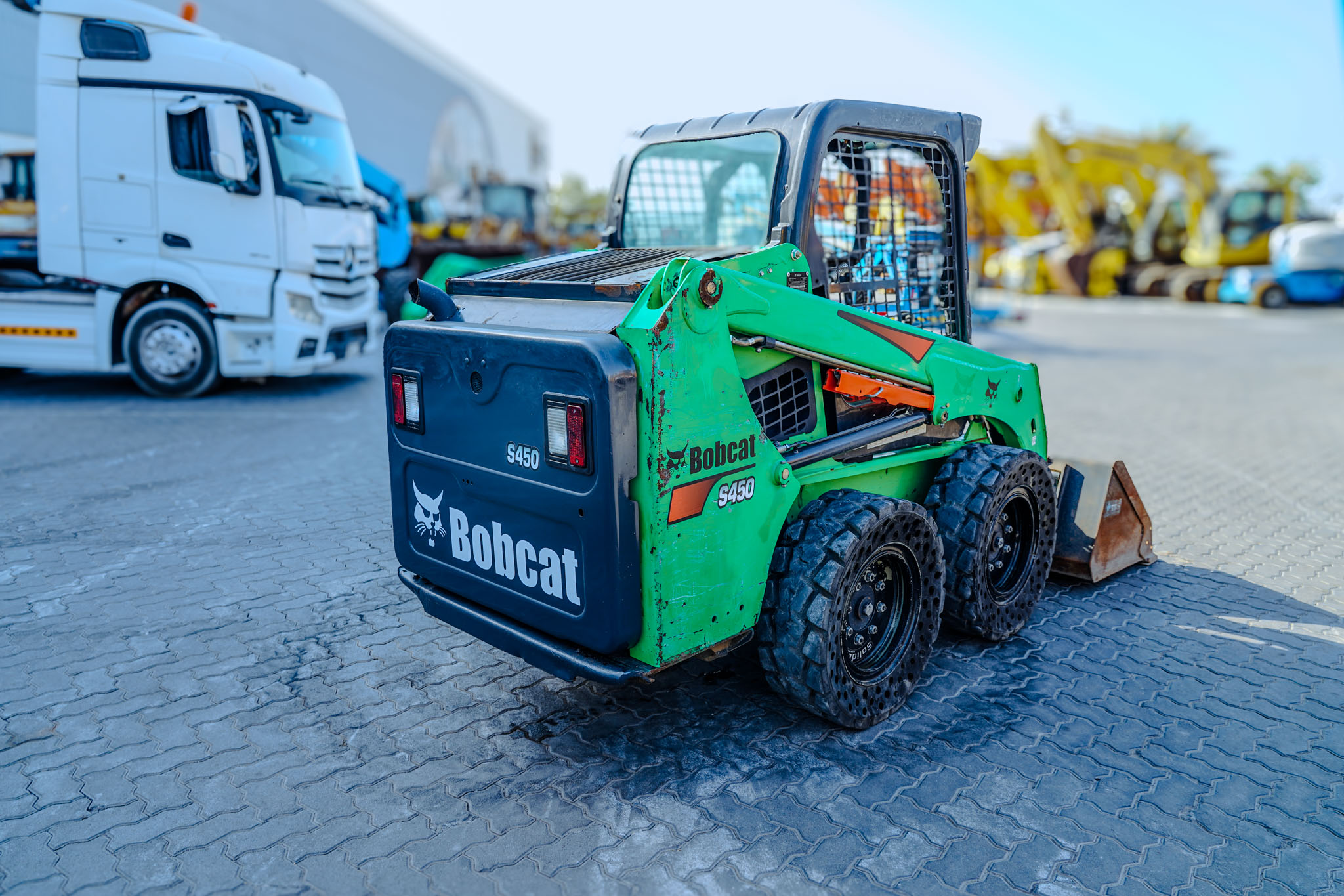 2019 BOBCAT S450 Skid Steer Loader - Image 3