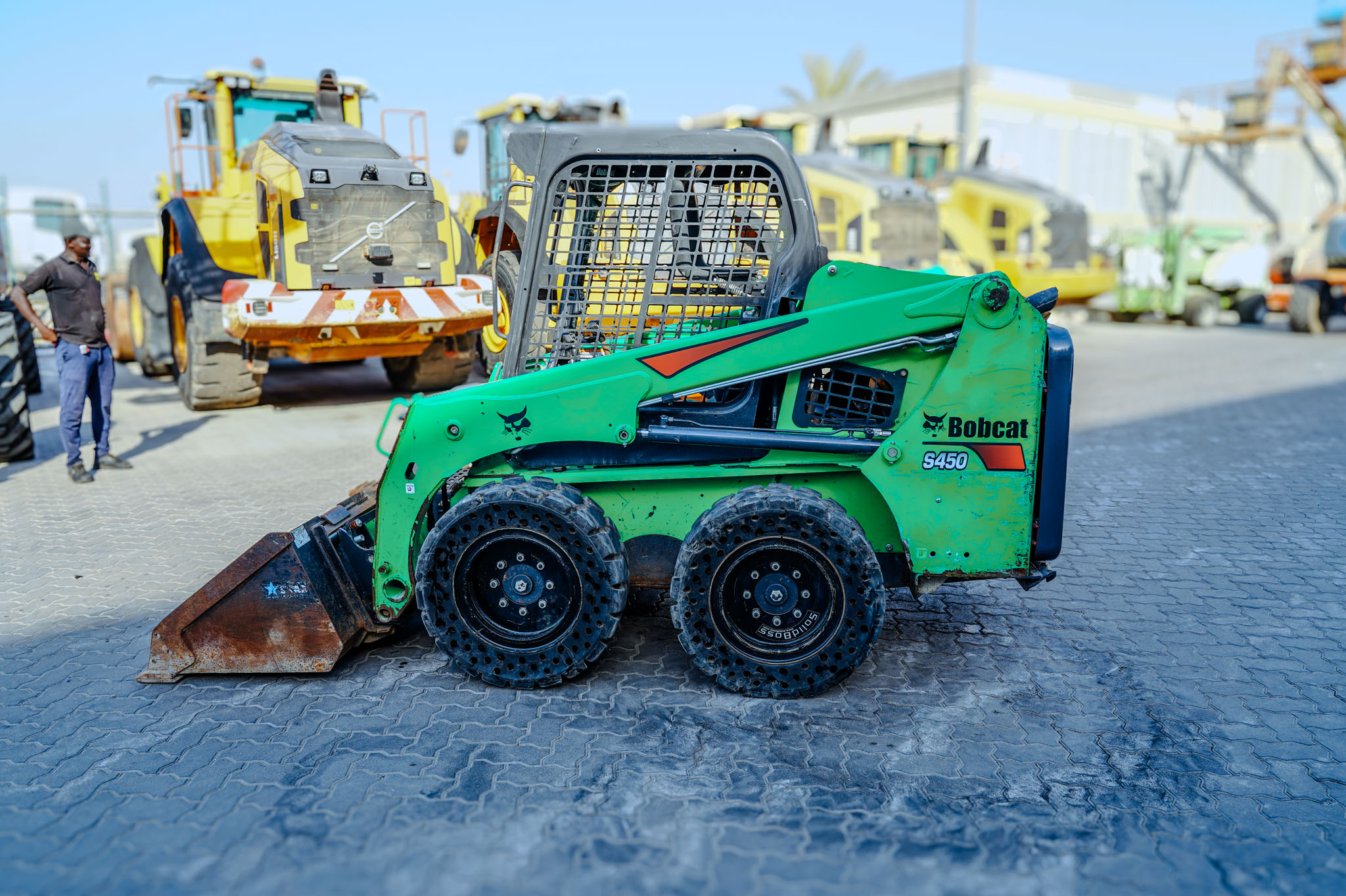 2019 BOBCAT S450 Skid Steer Loader - Image 2