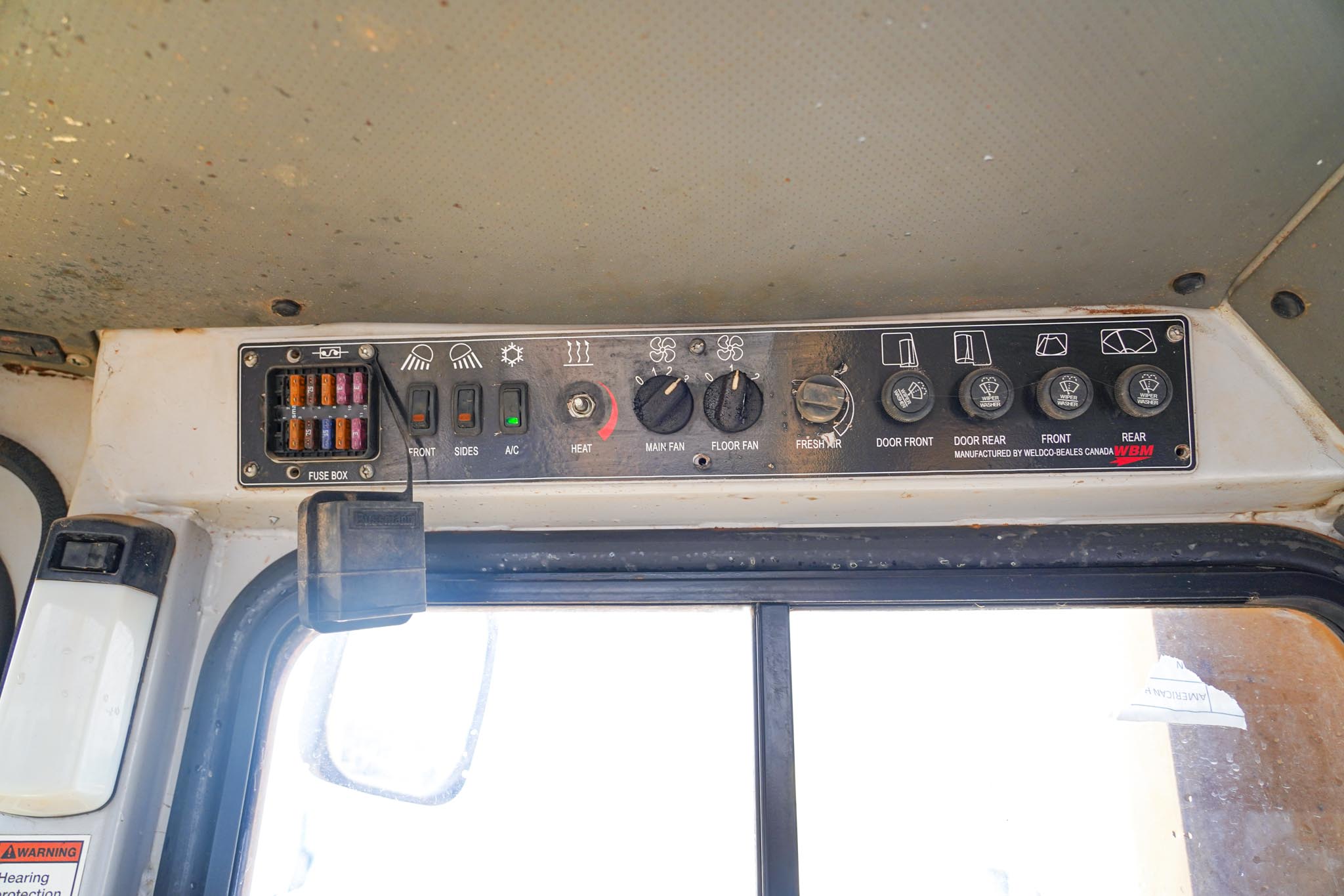 1998 CAT 572R Pipe Layer - Image 29