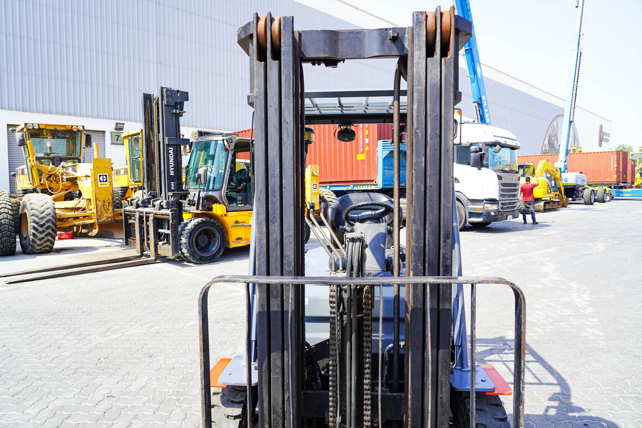 2018 Toyota 8FDU25 4500 lb Pneumatic Tire Forklift - Image 22