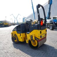 2017 BOMAG BW120SL-5 Tandem Roller - Image 8