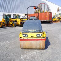 2017 BOMAG BW120SL-5 Tandem Roller - Image 3