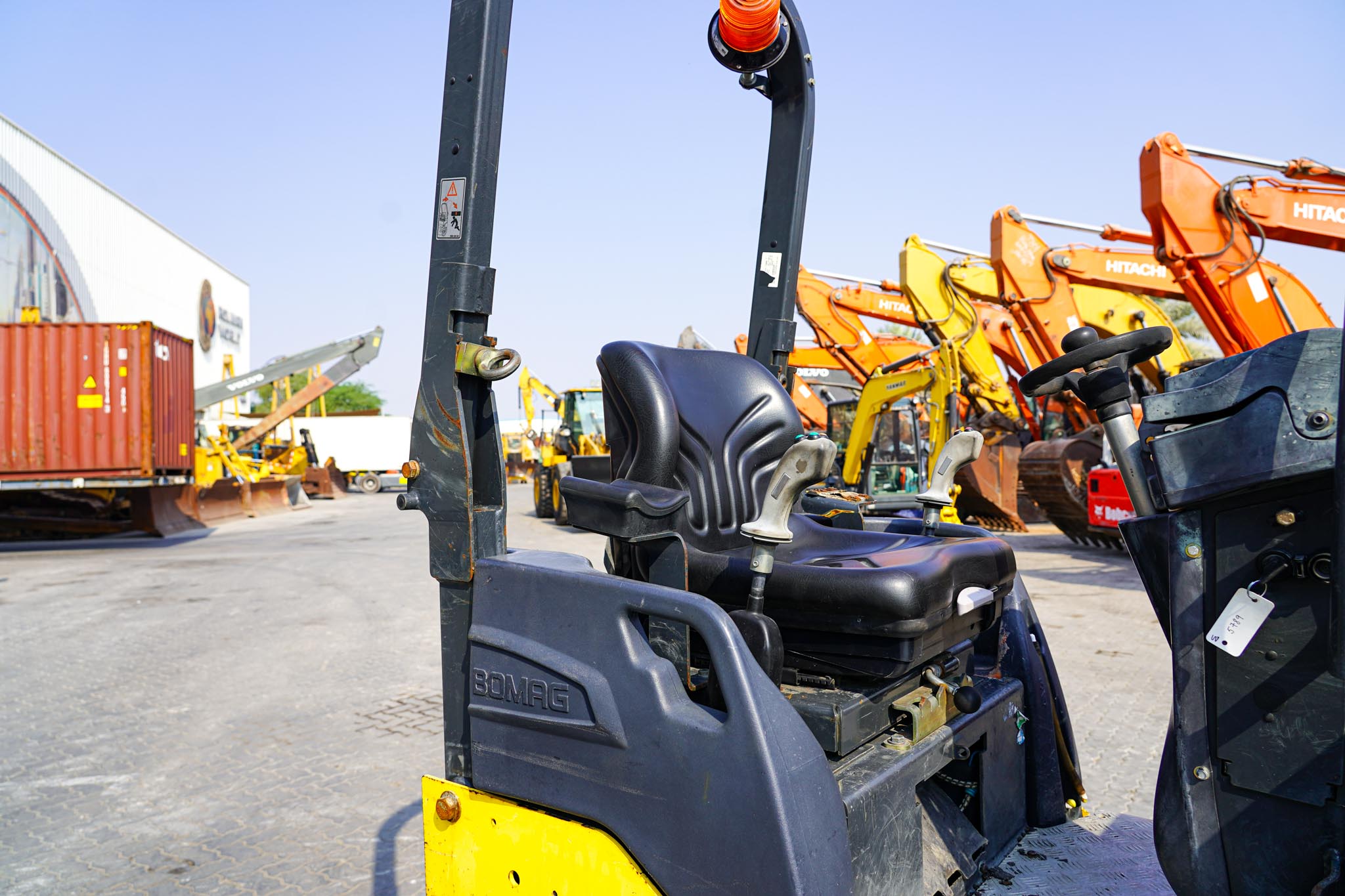 2017 BOMAG BW120SL-5 Tandem Roller - Image 16