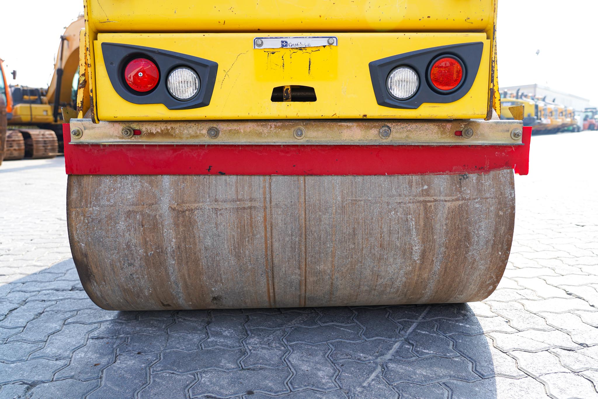 2017 BOMAG BW120SL-5 Tandem Roller - Image 4
