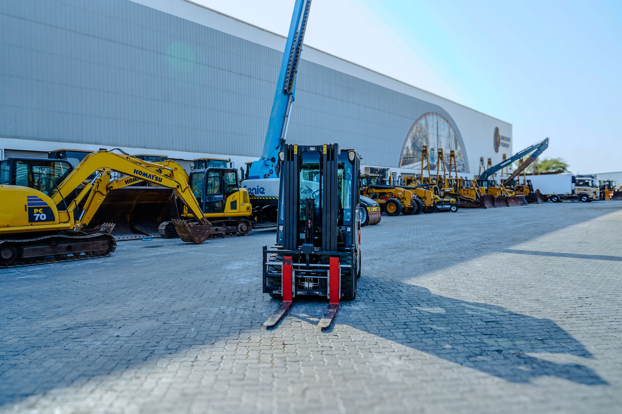 2020 DOOSAN D30S-7 5500 lb Pneumatic Tire Forklift - Image 4